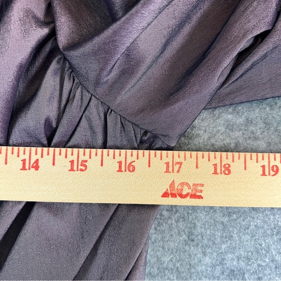 TADASHI SHOJI Purple Front Wrap Zip Back Elegant Evening Blouse Size 10 - Picture 6 of 9